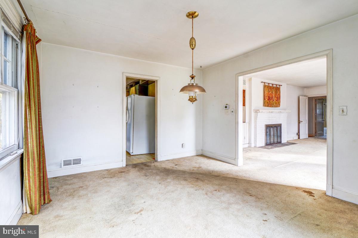 15 Ridge Road Severna Park, MD 21146 - Photo 8 of 40