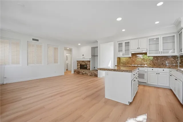 $5,900 | 17 Bell, Irvine, CA 92602