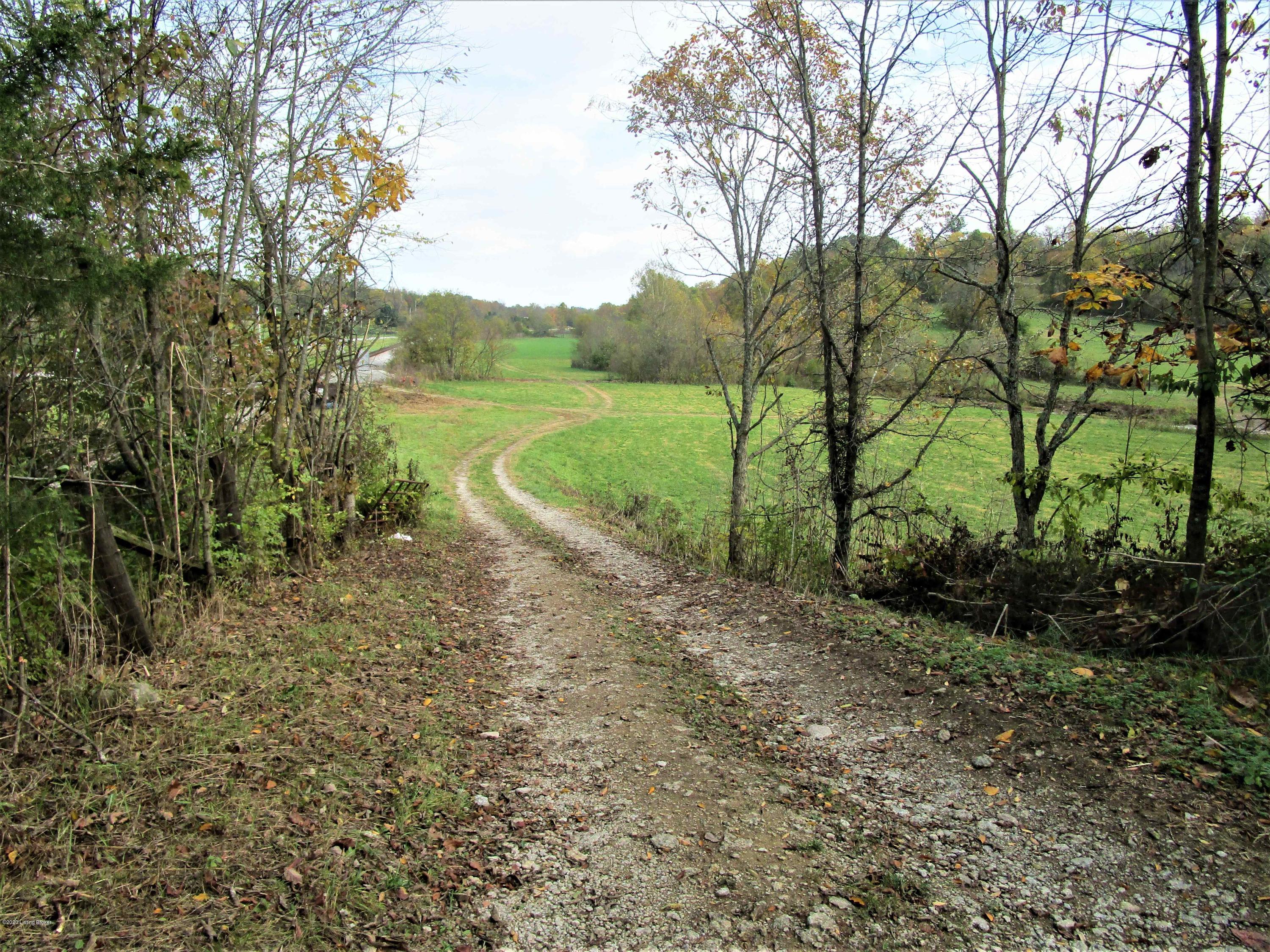 7016 Fallen Timber Road Campbellsburg, KY 40011 - Photo 20 of 46 IMG_2435