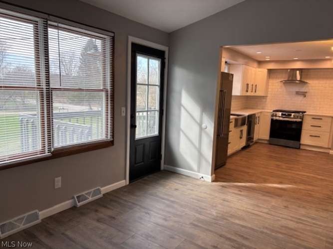 5500 12th Street Northwest Canton, OH 44708 - Photo 3 of 25