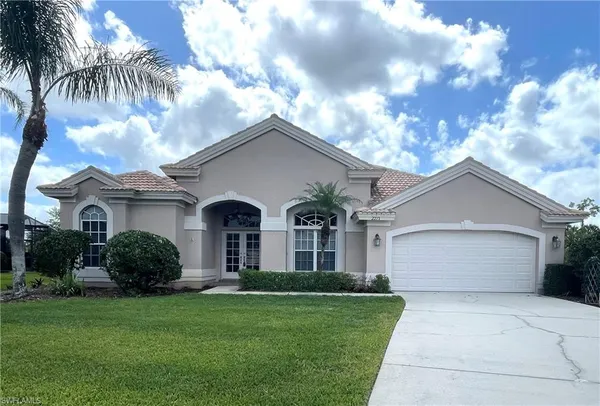 $2,600 | 2271 Eaton Lake Court, Lehigh Acres, FL 33973