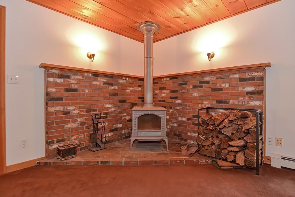 86 Ring Road Plympton, MA 02367 - Photo 16 of 39 Gallery Image 16