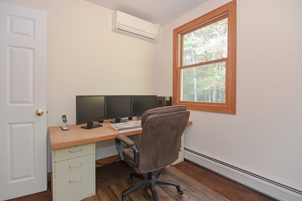 86 Ring Road Plympton, MA 02367 - Photo 24 of 39 Gallery Image 24