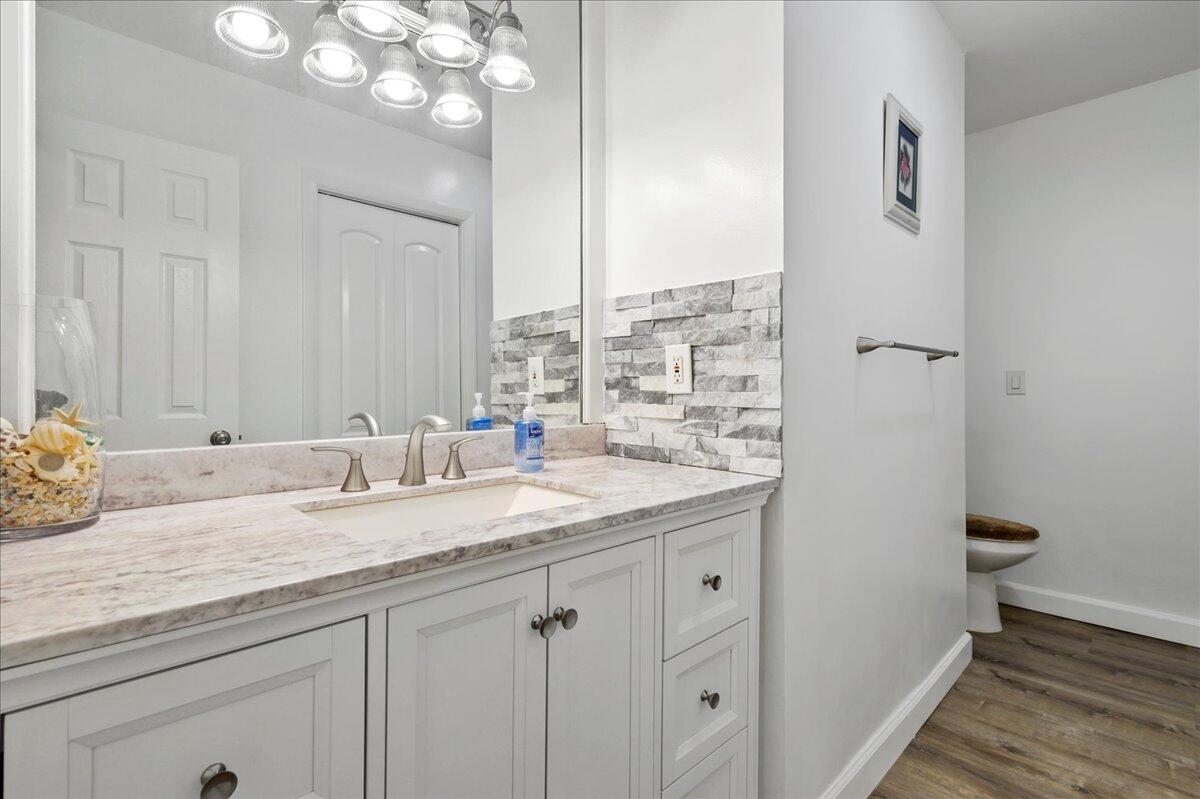 69 Springdale Road Lake Worth, FL 33467 - Photo 14 of 38 14-JLC2776