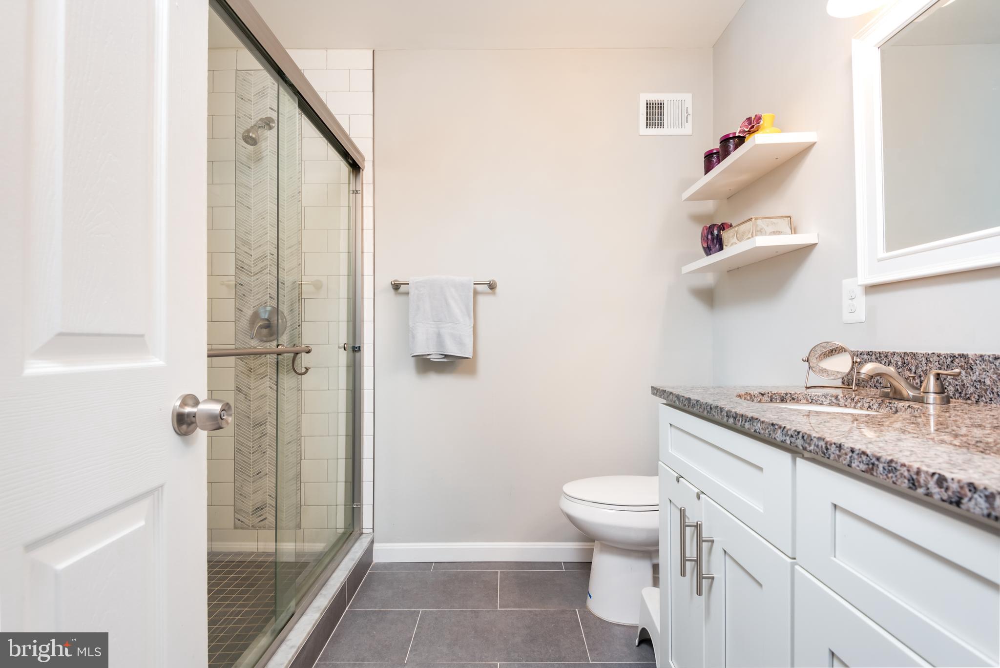 8601 Cromwell Drive Springfield, VA 22151 - Photo 22 of 44