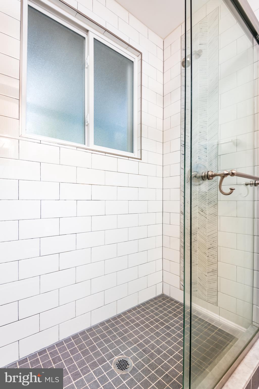 8601 Cromwell Drive Springfield, VA 22151 - Photo 24 of 44