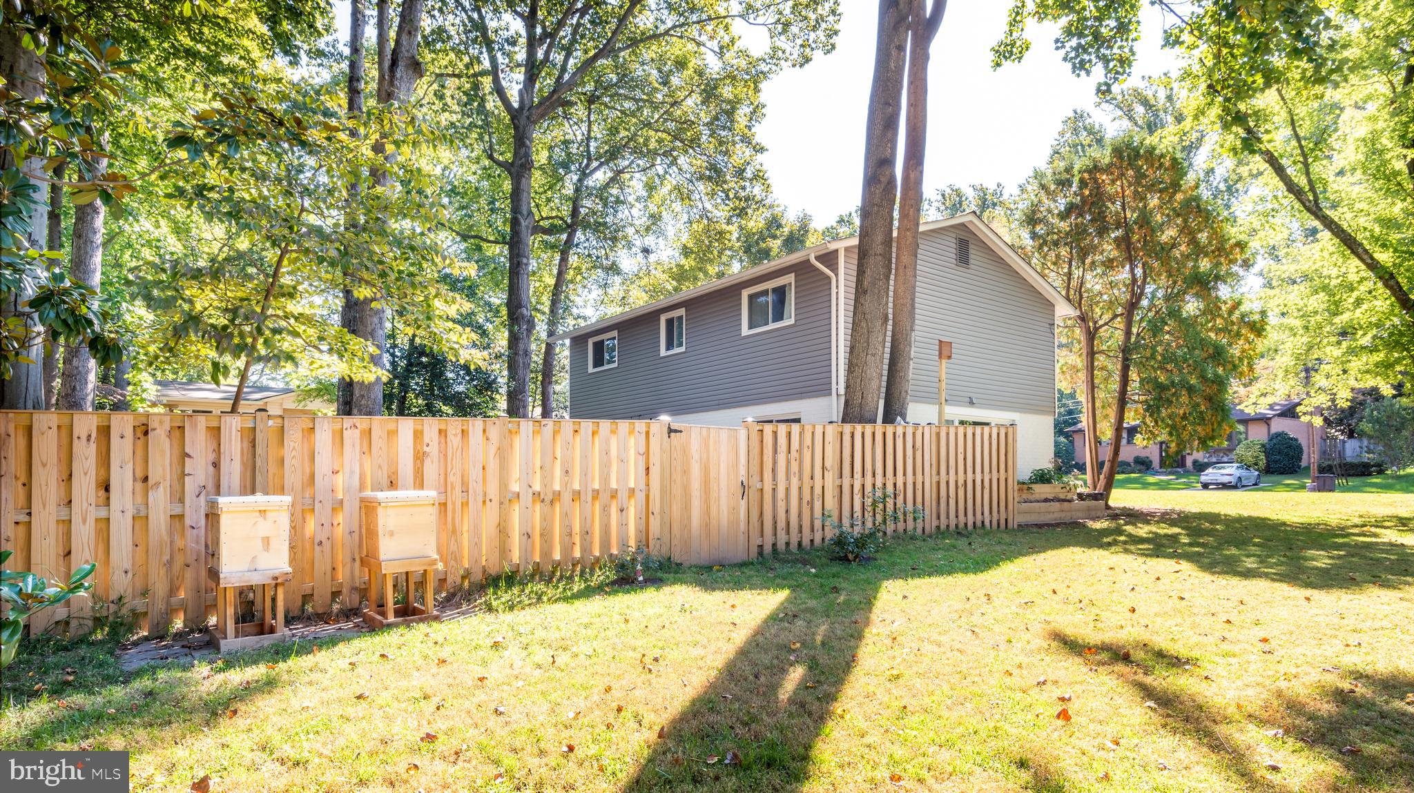 8601 Cromwell Drive Springfield, VA 22151 - Photo 30 of 44