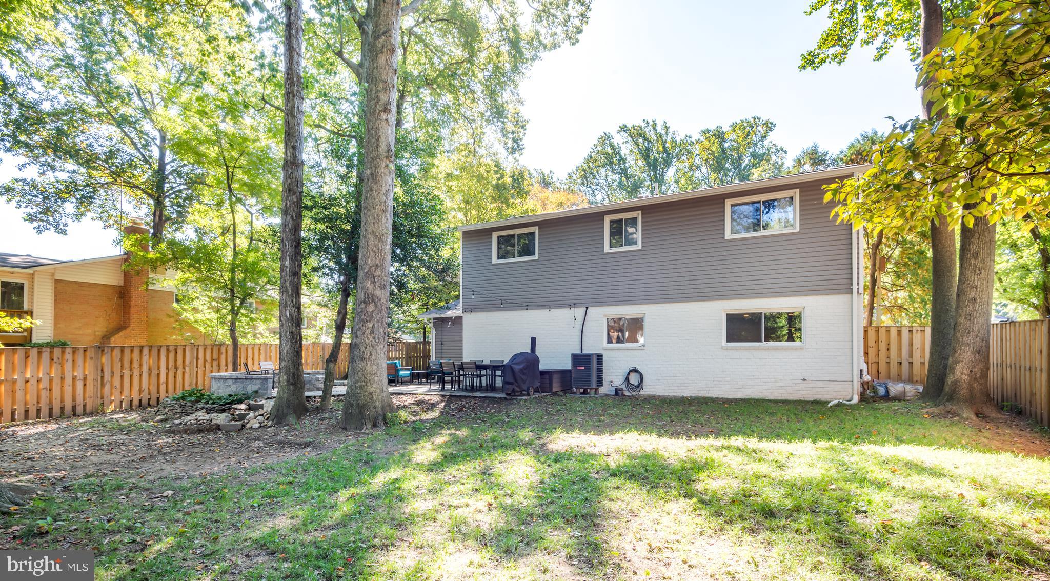 8601 Cromwell Drive Springfield, VA 22151 - Photo 36 of 44