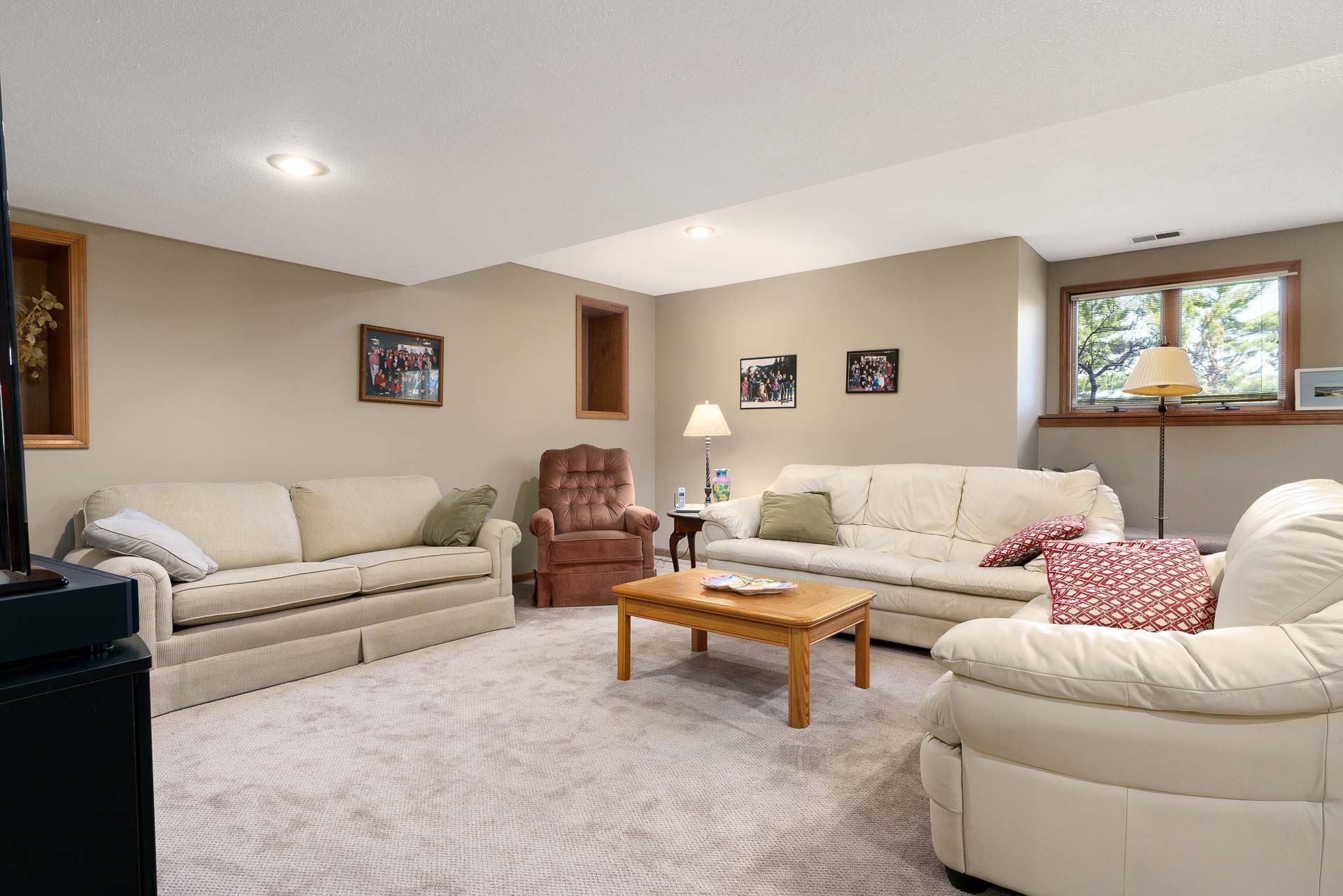 15463 Hunting Ridge Trail Granger, IN 46530 - Photo 26 of 36 Gallery Image 26