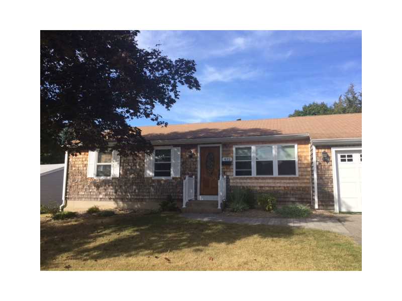 432 Walnut Hill Road Woonsocket, RI 02895 - Photo 1 of 10 Exterior Front.