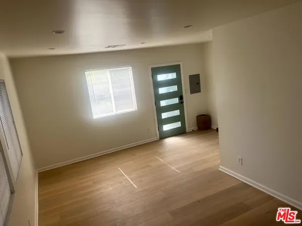 $3,200 | 5726 Lemona Avenue, Van Nuys, CA 91411