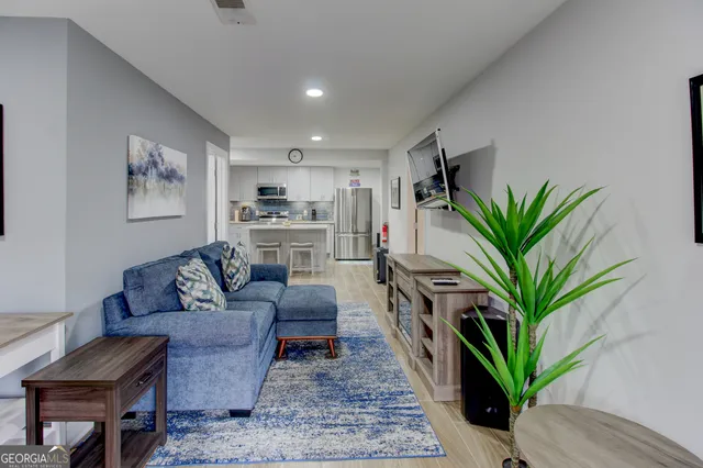 $1,900 | 4915 Lake Forest Drive Southeast, Conyers, GA 30094