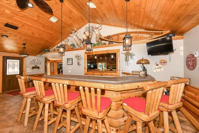 $875,000 | W179S8246 Pioneer Drive, Muskego, WI 53150