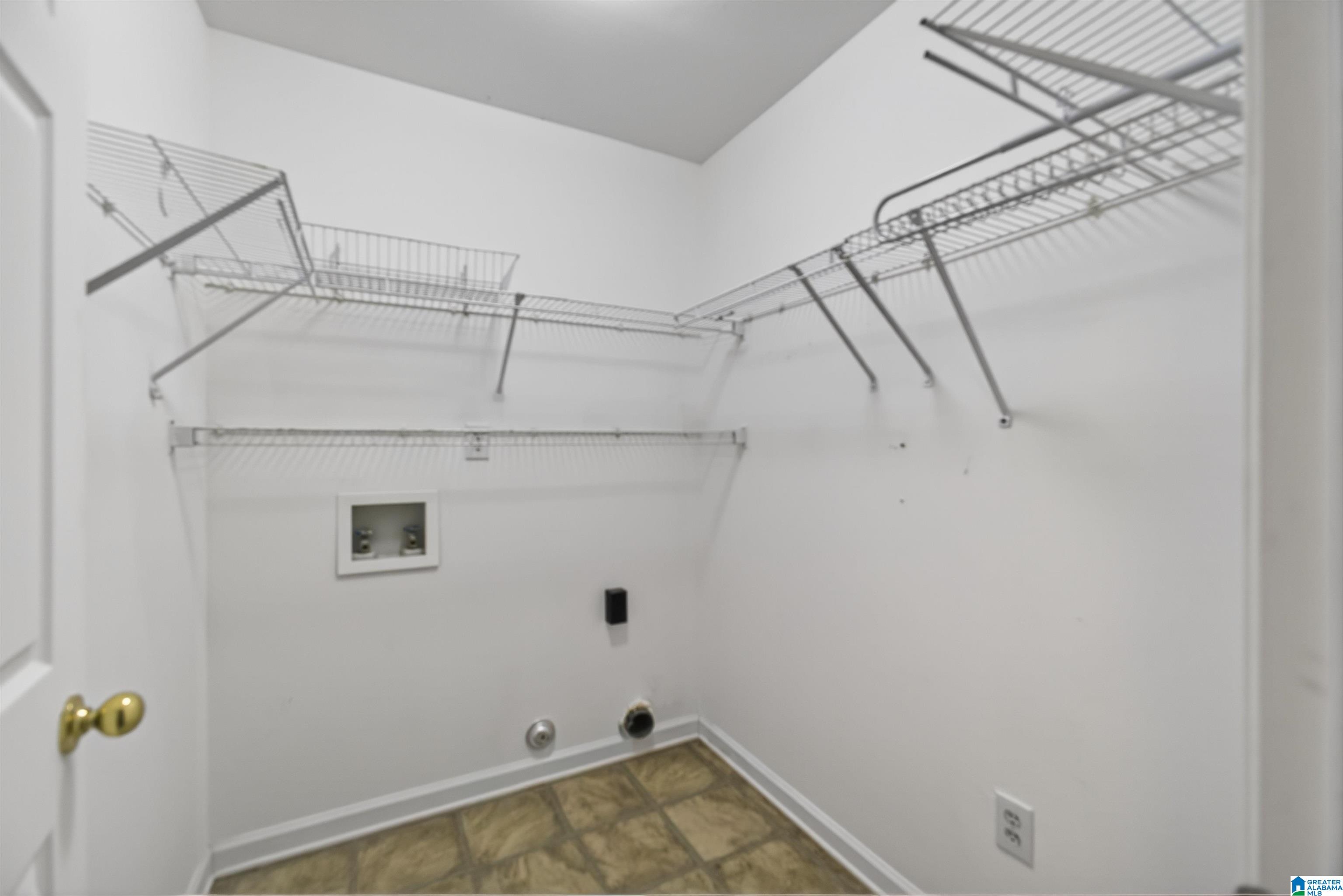 154 Silverstone Lane Alabaster, AL 35007 - Photo 15 of 23