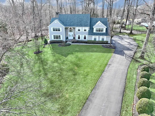 $1,350,000 | 10 Dogwood Lane, West Nyack, NY 10994