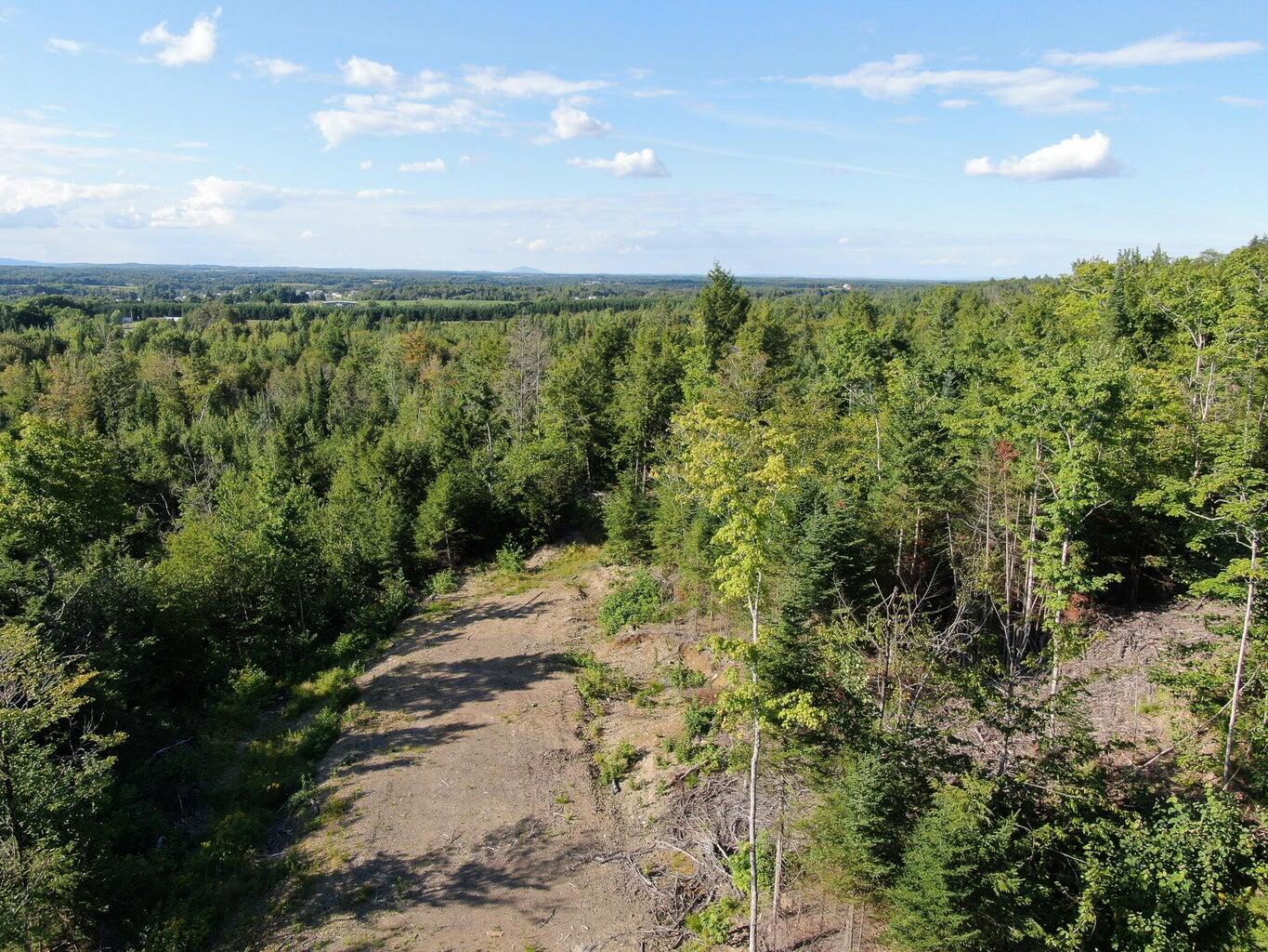 19 B Callnan Road Houlton, ME 04730 - Photo 9 of 13 20220818161240181367000000-o