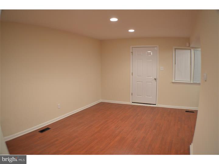 10037 Bridle Road Philadelphia, PA 19116 - Photo 3 of 15 Unit #1