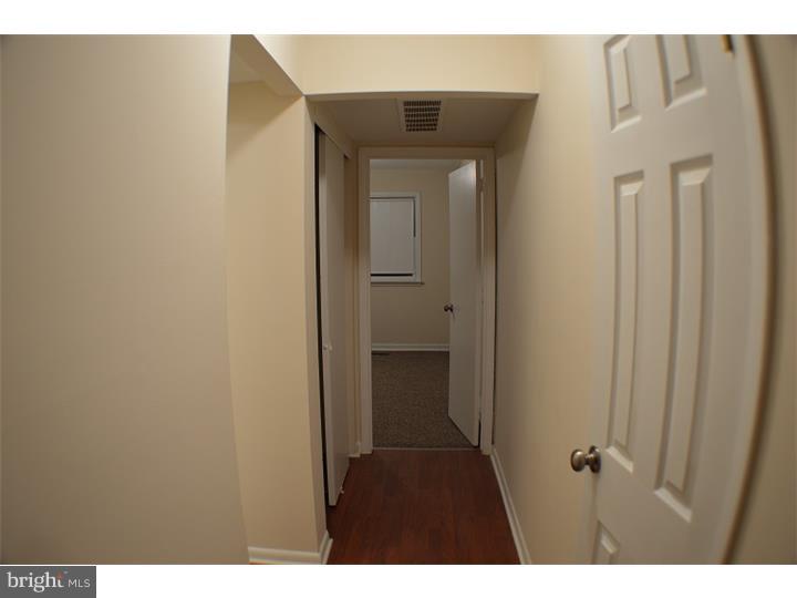 10037 Bridle Road Philadelphia, PA 19116 - Photo 5 of 15 Unit #1