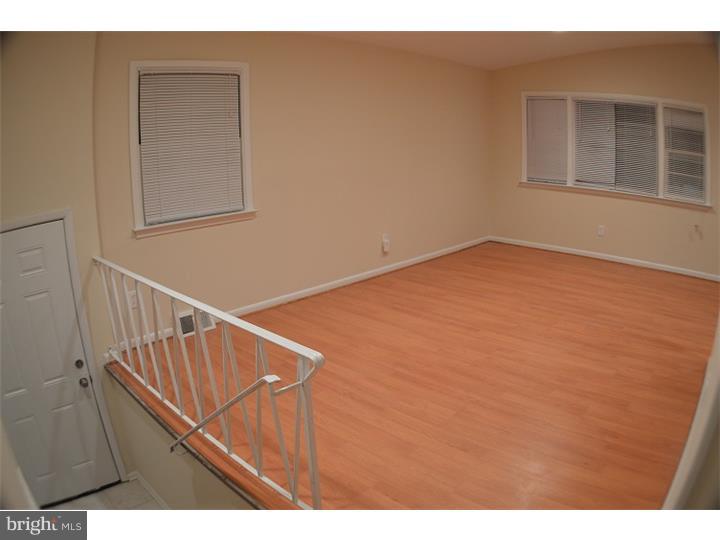 10037 Bridle Road Philadelphia, PA 19116 - Photo 9 of 15 Unit #2