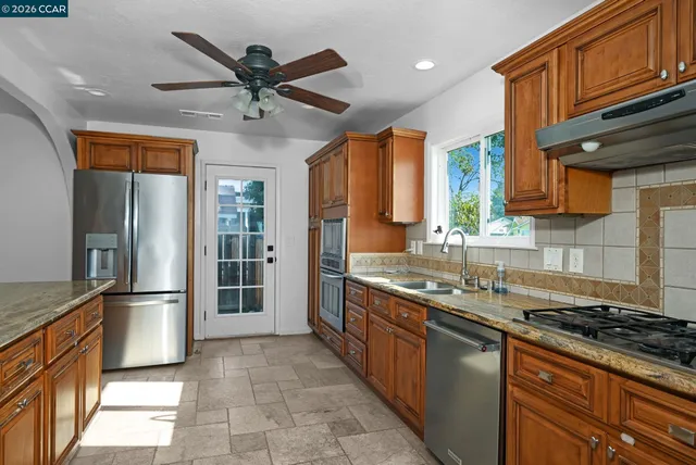 $790,000 | 1921 Gilly Lane, Concord, CA 94518