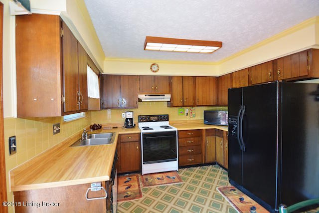 565 Watson Road Erlanger, KY 41018 - Photo 4 of 30 4