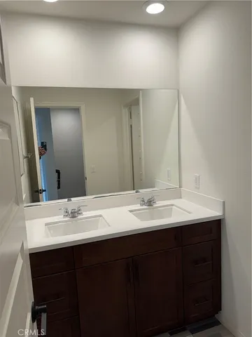 $3,150 | 24164 Verin Street, Murrieta, CA 92562