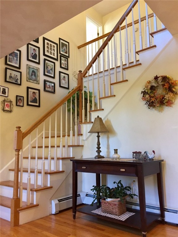 76 Hines Road Cumberland, RI 02864 - Photo 17 of 40 Front Foyer