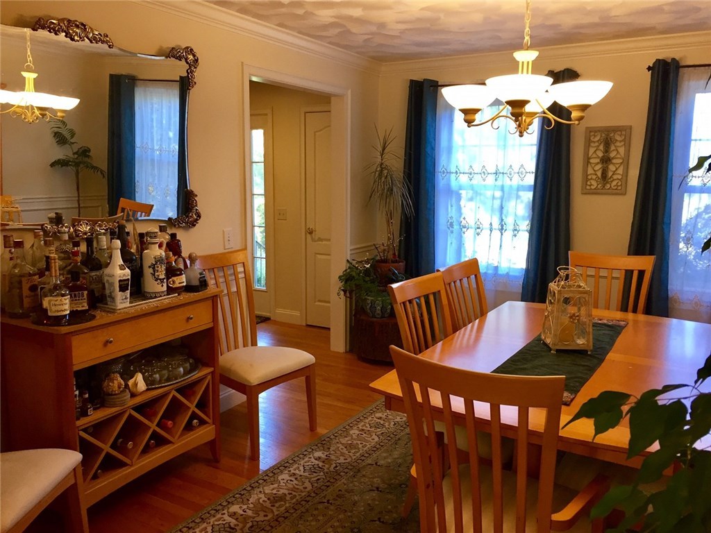 76 Hines Road Cumberland, RI 02864 - Photo 10 of 40 Dining Room~