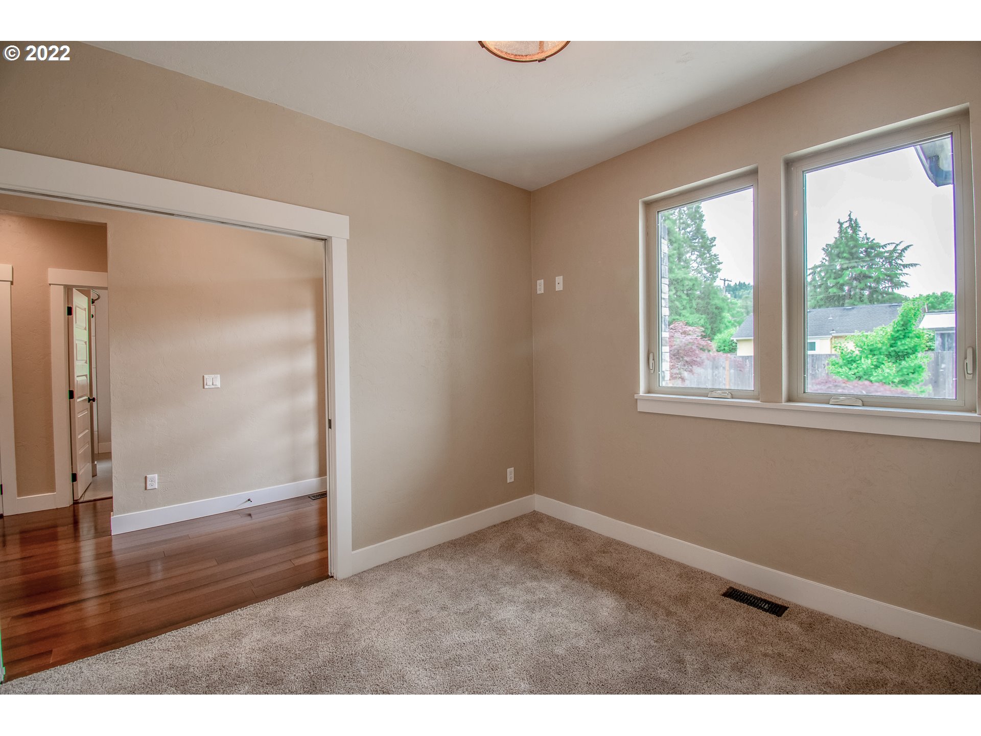 1892 Harvey Road Cottage Grove, OR 97424 - Photo 16 of 32 Den/Office