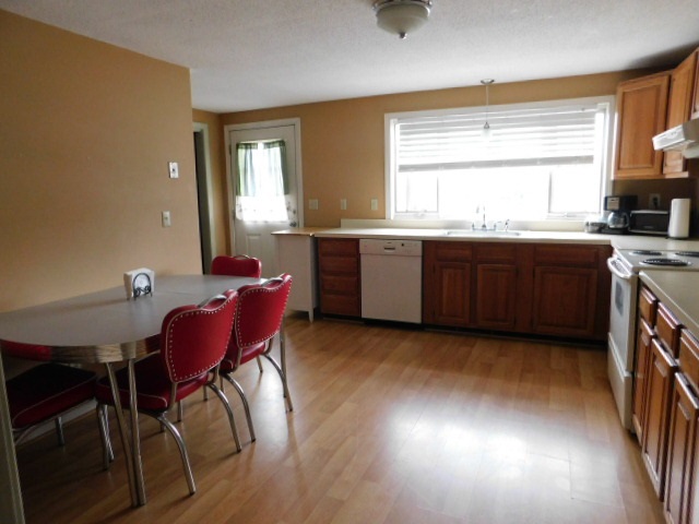 128 Newton Road, Unit 22 Plaistow, NH 03865 - Photo 4 of 19