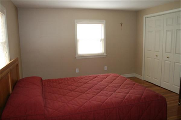 5 Moore Street Peabody, MA 01960 - Photo 10 of 20 Gallery Image 10