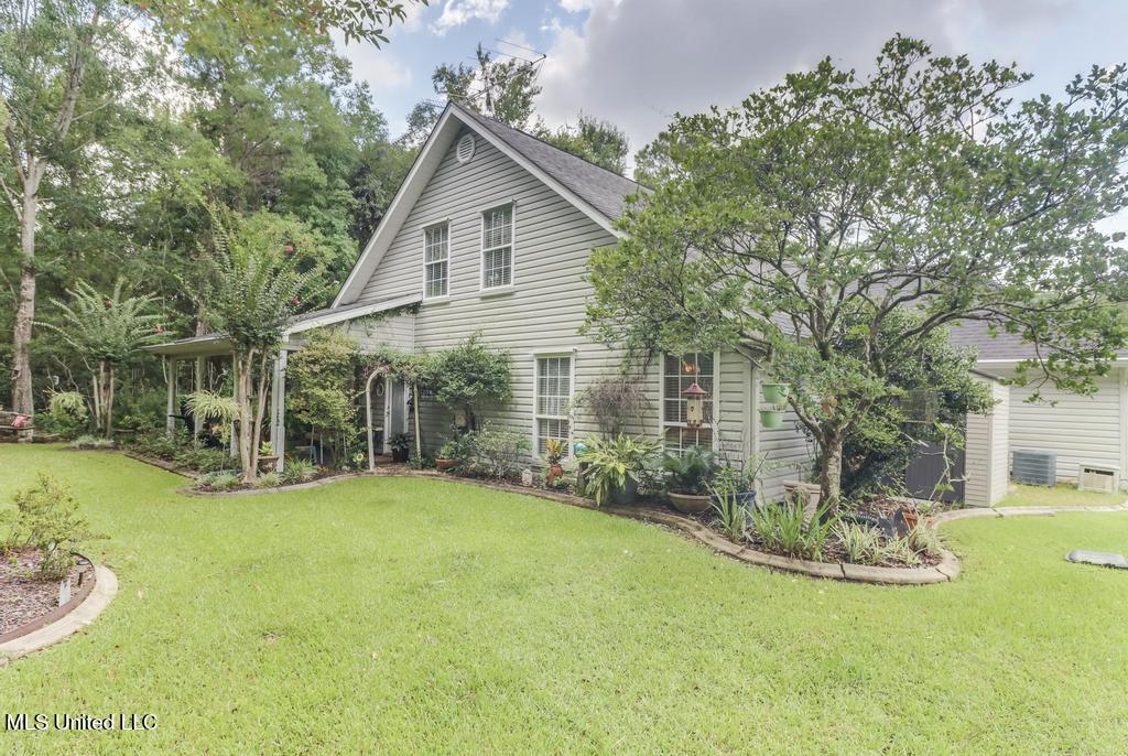 5719 Anoai Way Diamondhead, MS 39525 - Photo 30 of 33 Photo Jan 01 2022, 12 03 10 AM (2)