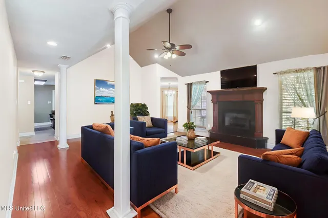 $298,000 | 5719 Anoai Way, Diamondhead, MS 39525