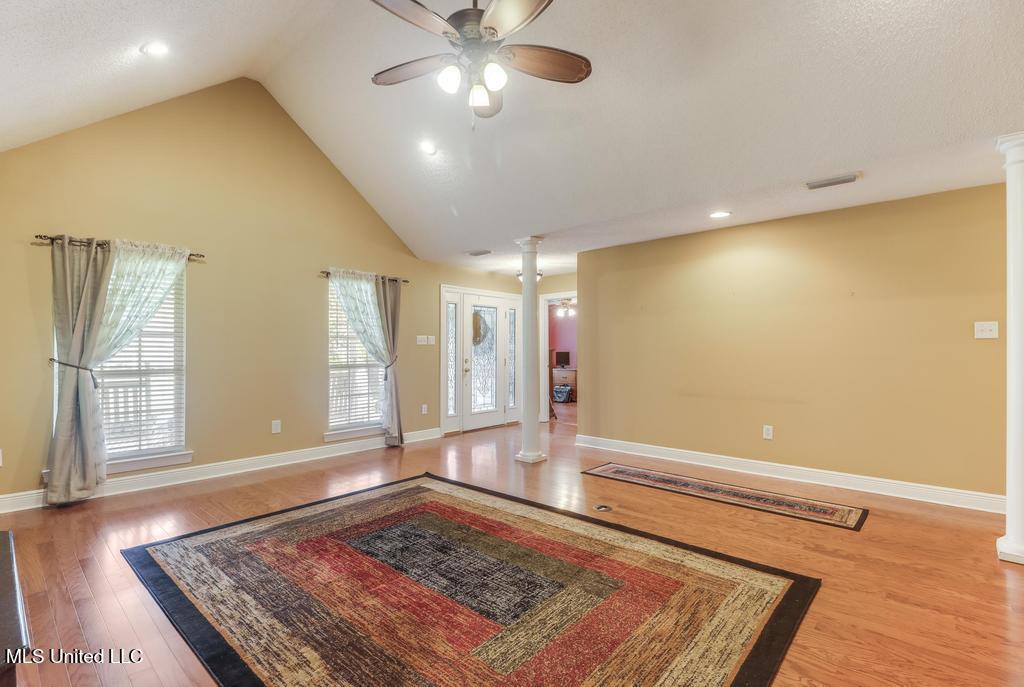 5719 Anoai Way Diamondhead, MS 39525 - Photo 7 of 33 Photo Jan 01 2000, 12 02 02 AM