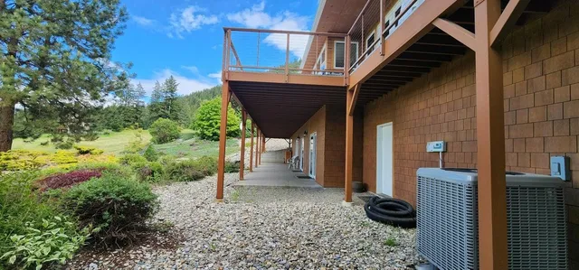 $742,000 | 1661 North 25th Highway, Evans, WA 99126
