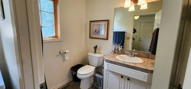 $742,000 | 1661 North 25th Highway, Evans, WA 99126