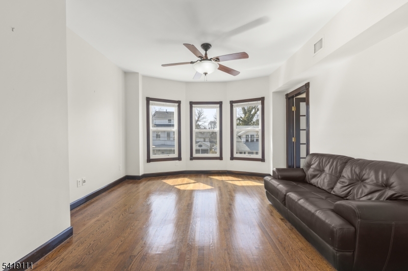 7 Rosedale Avenue, Unit 2 Millburn, NJ 07041 - Photo 5 of 19