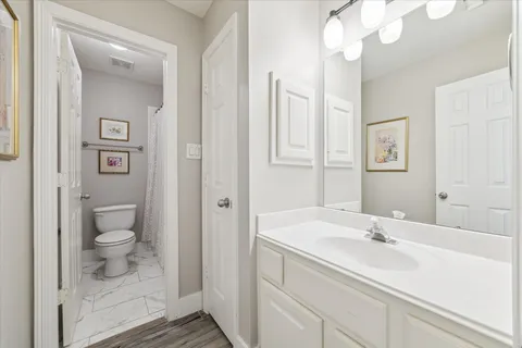 $480,000 | 5242 Eigel Street, Houston, TX 77007