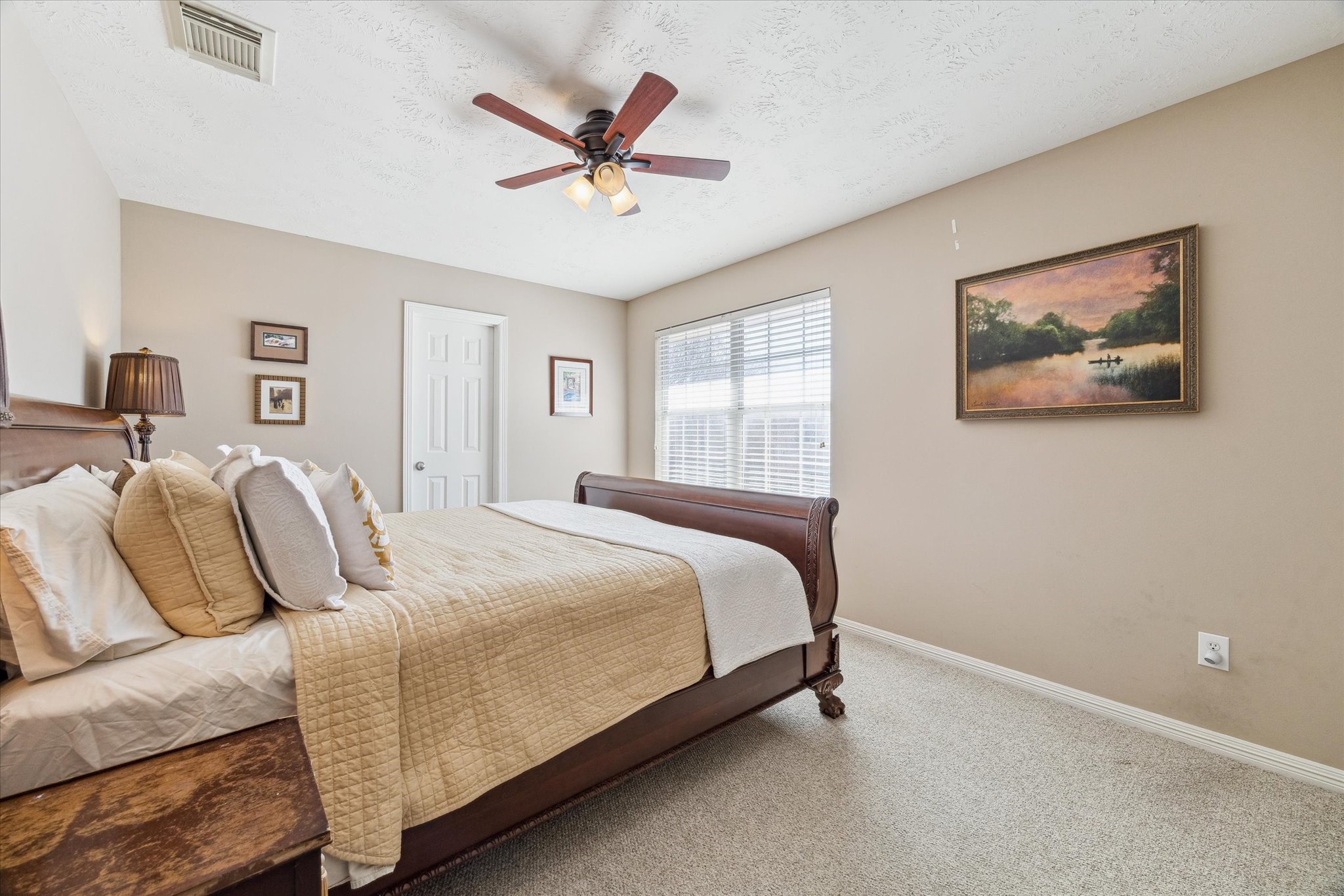 5242 Eigel Street Houston, TX 77007 - Photo 23 of 29 Another view of the spacious secondary bedroom at the front of the home.