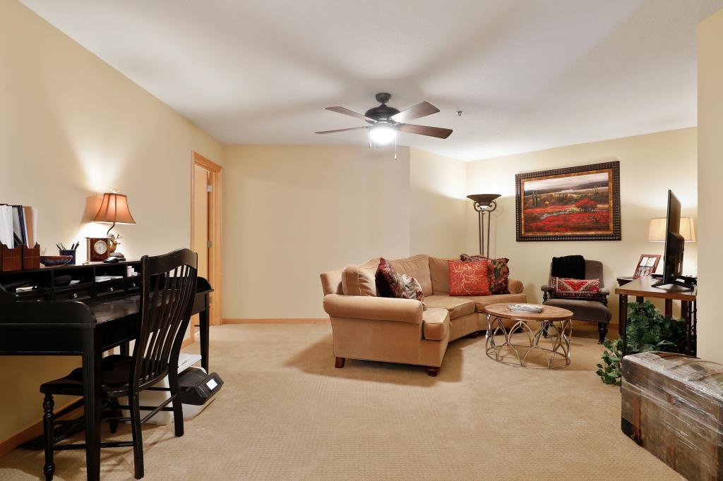 302 Spring Street St. Paul, MN 55102 - Photo 24 of 36 Gallery Image 24