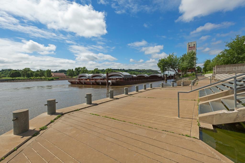 302 Spring Street St. Paul, MN 55102 - Photo 35 of 36 Gallery Image 35