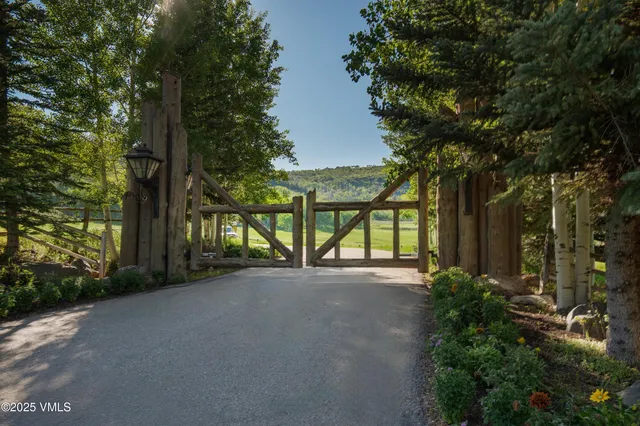 $11,275,000 | 575 Pilgrim Drive, Edwards, CO 81632
