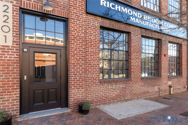 $385,000 | 2201 East Main Street, Unit 10, Richmond, VA 23223