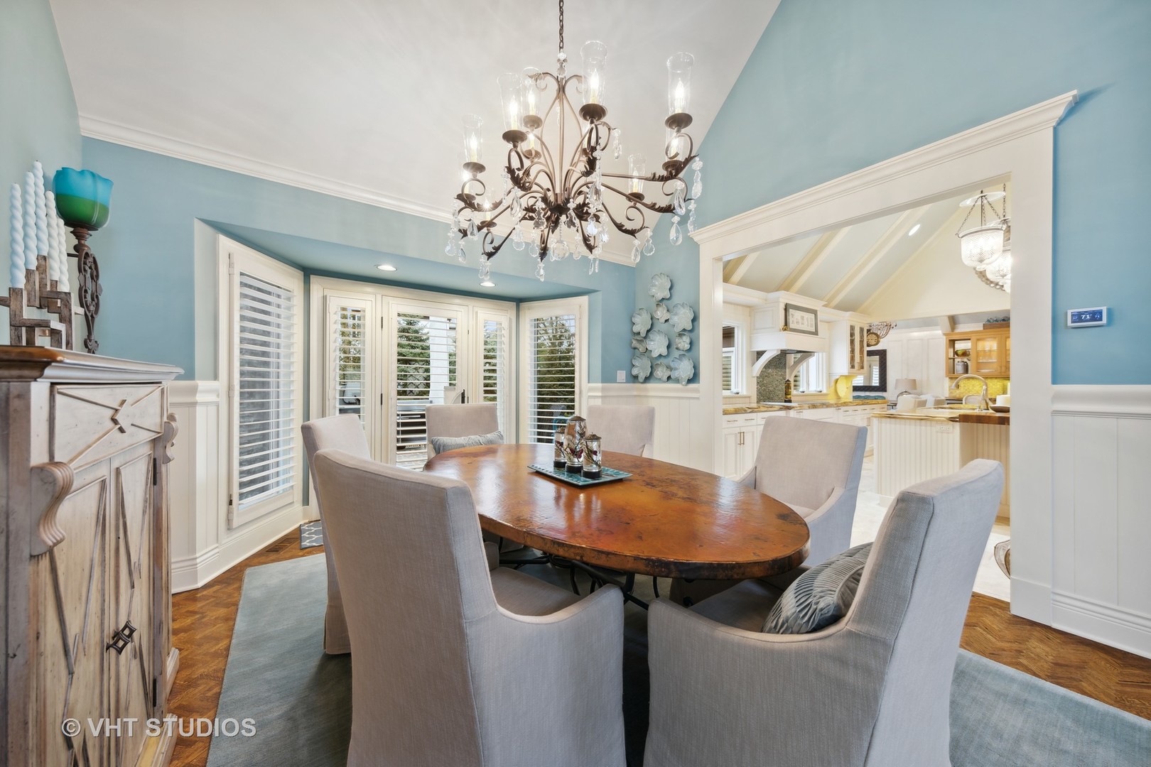 104 Burr Ridge Club Burr Ridge, IL 60527 - Photo 7 of 32 a view of a dining room with furniture window and wooden floor