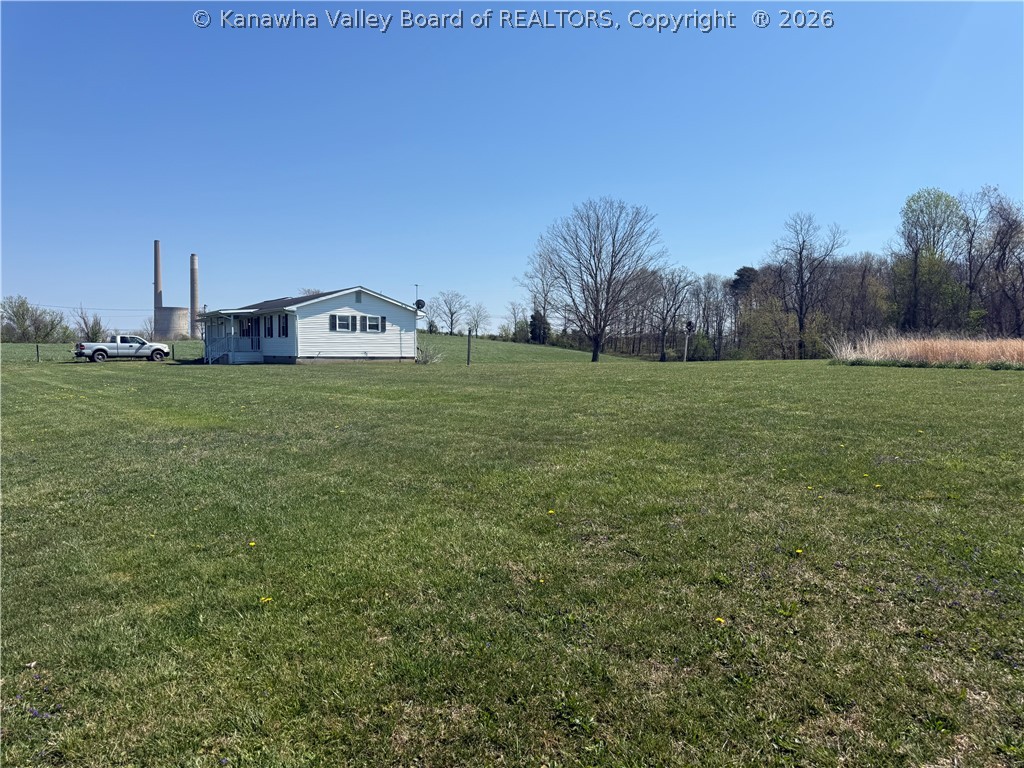1380 Seigrist Road Letart, WV 25253 - Photo 3 of 16 Gallery Image 3