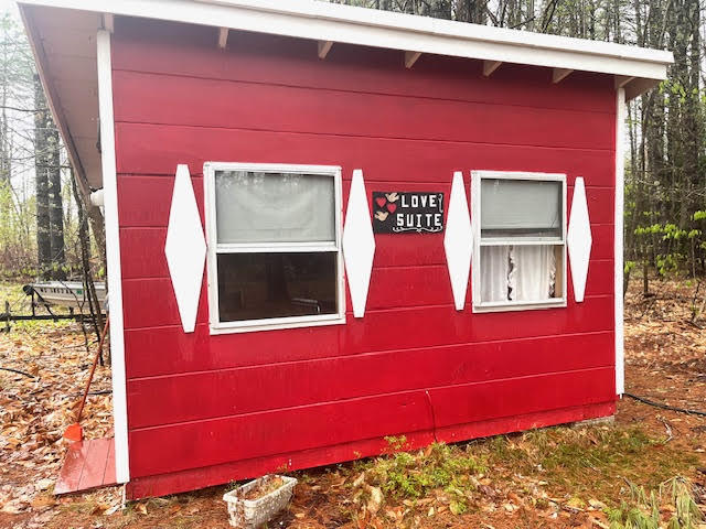 87 Gore Road Naples, ME 04055 - Photo 17 of 23 87 Gore Road Love Suite