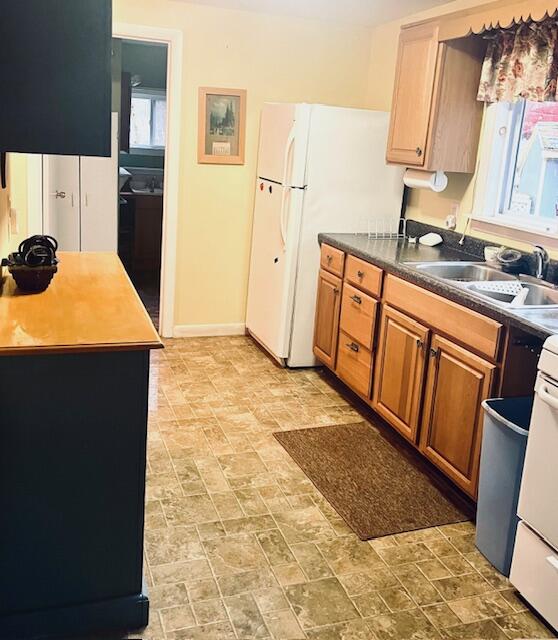 87 Gore Road Naples, ME 04055 - Photo 10 of 23 87 Gore Road Kitchen