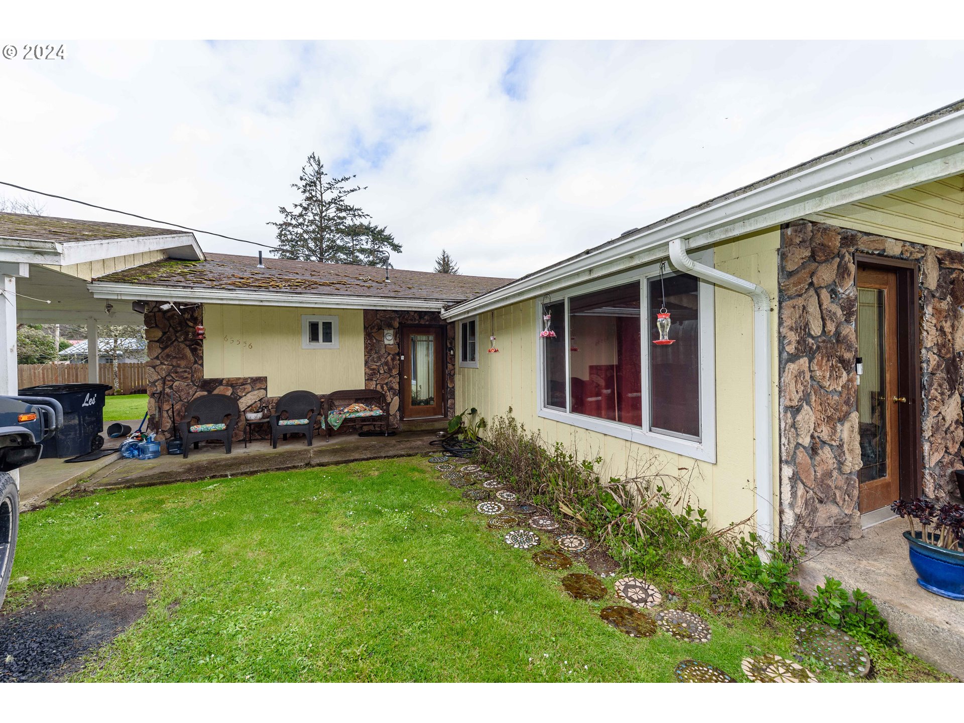 63556 Grand Road Coos Bay, OR 97420 - Photo 11 of 39 Gallery Image 11