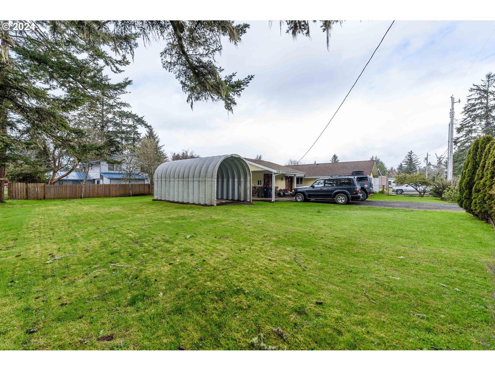 63556 Grand Road Coos Bay, OR 97420 - Photo 5 of 39 Gallery Image 5