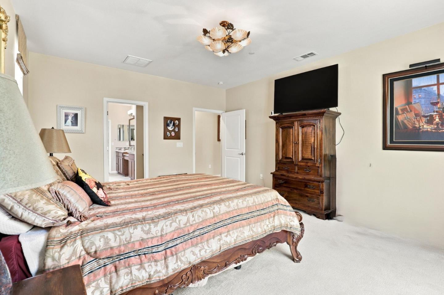 9531 Rodeo Drive Gilroy, CA 95020 - Photo 18 of 42 Gallery Image 18